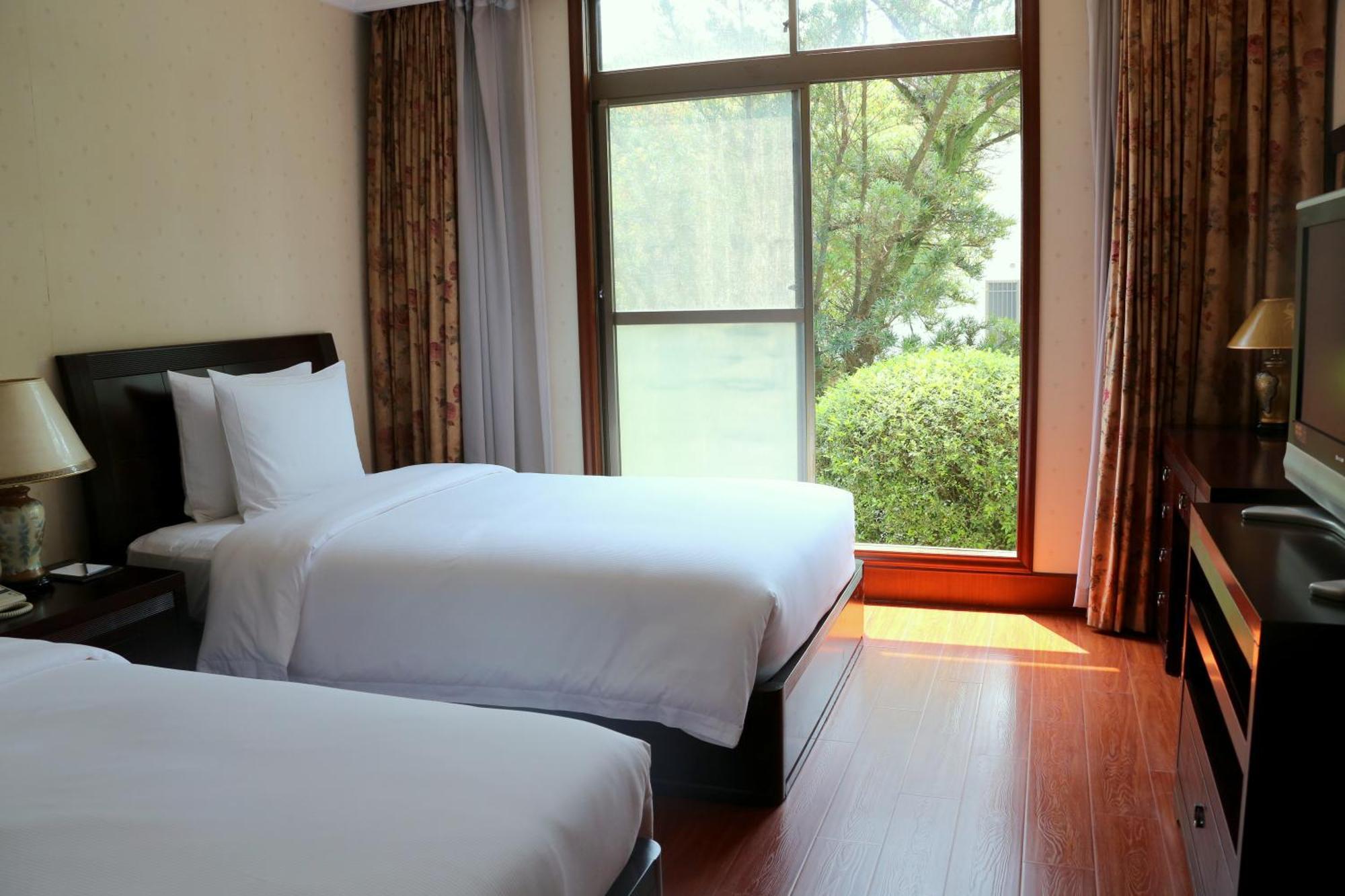 Xiamen C&D Hotel-Free Welcome Snacks-Oasis Garden Exterior photo